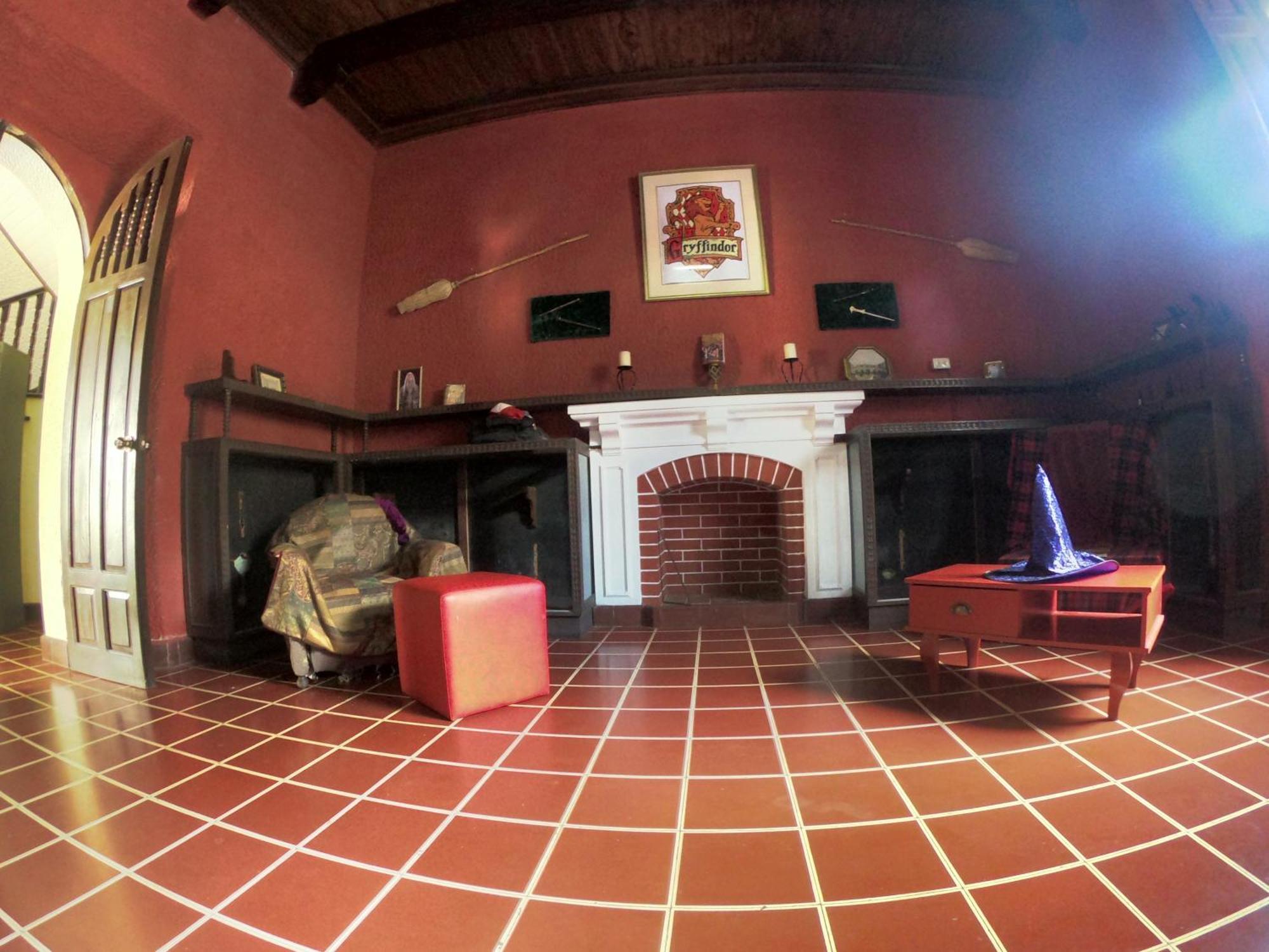 Ricks Hostel Санта-Ана Экстерьер фото