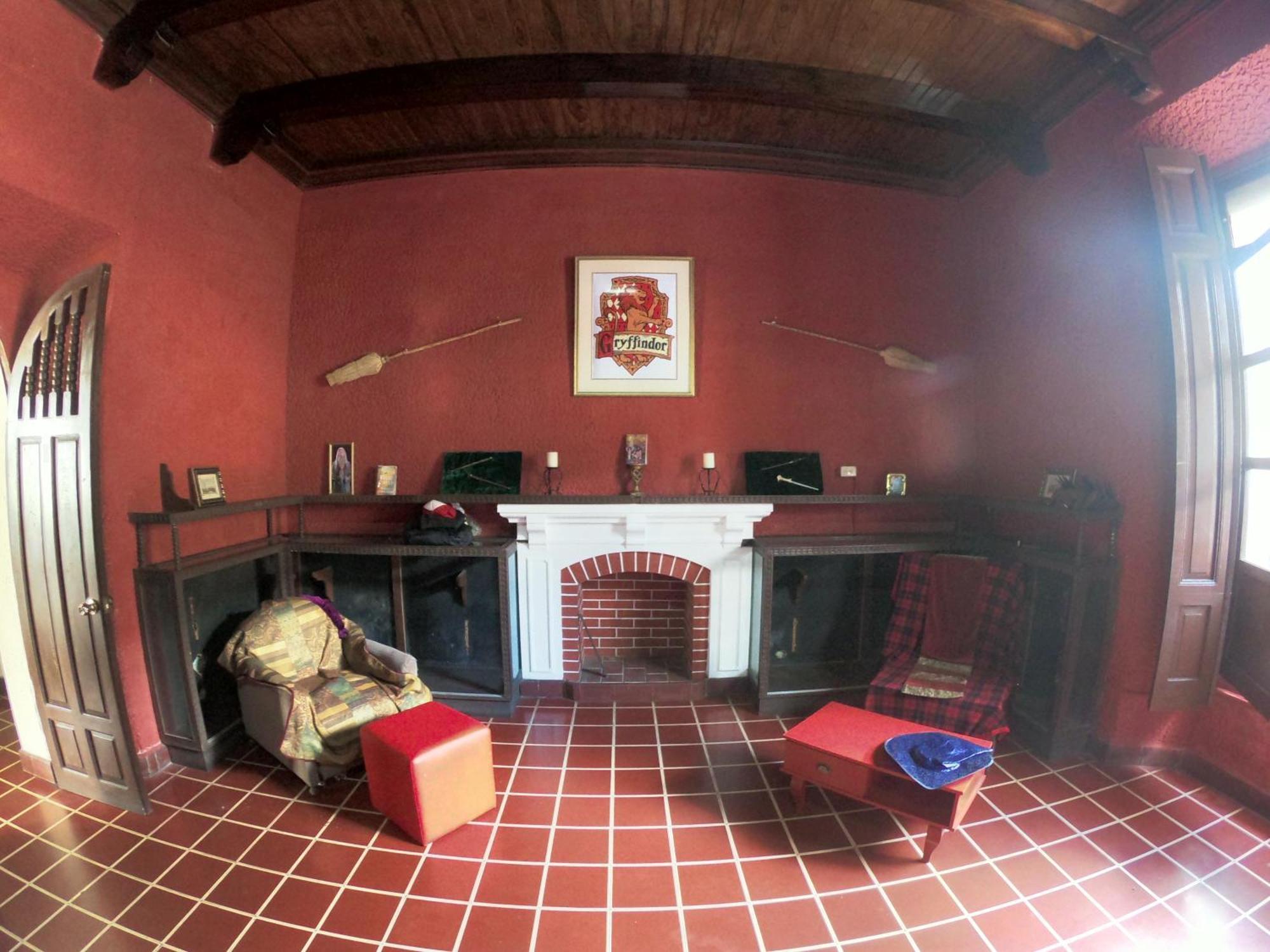 Ricks Hostel Санта-Ана Экстерьер фото